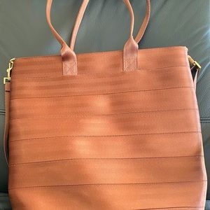 Harvey’s Original Seatbelt Tote Bag